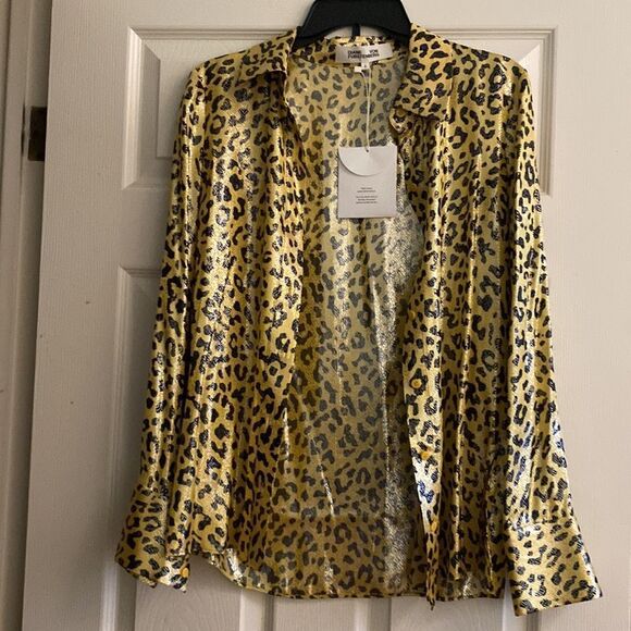 DIANE VON FURSTENBERG Leopard-Print Metallic Button-Front Shirt - Picture 3 of 6